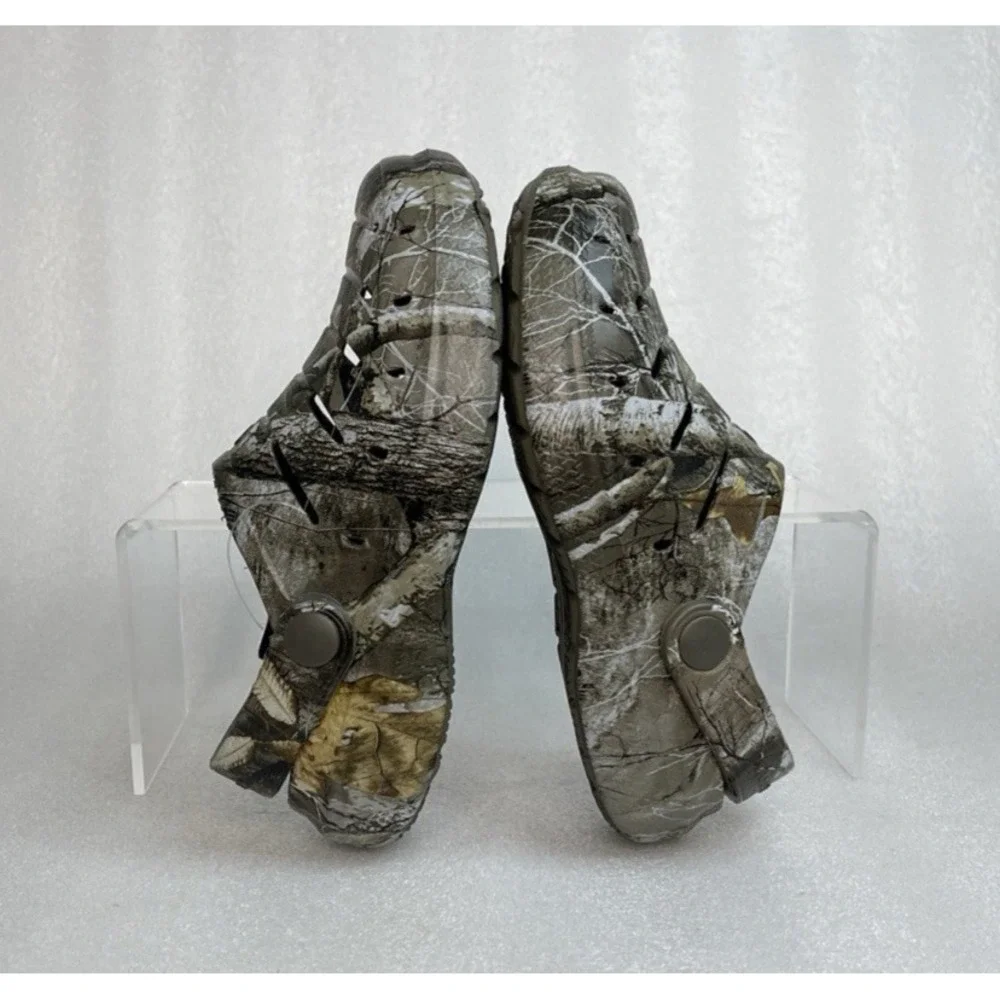 Rugged Shark Camo Real Tree Edge Eva Clogs Lightweight Slip on Boys Size 9 NEW